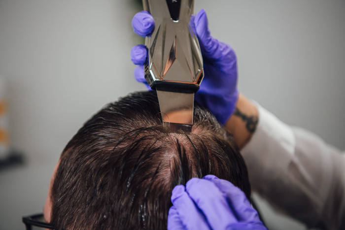 Mojevlasy.cz - Hloubkové čištění vlasové pokožky